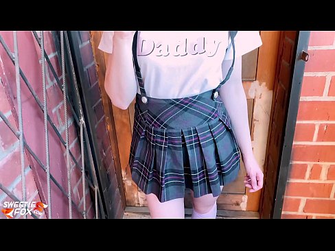 ❤️ Une écolière suce profondément sa bite et baise au lieu de faire la classe. ❤ Vidéo de porno at fr.porngameshub.ru ❌️❤